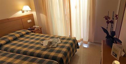фото отеля Fuengirola Beach Hotel