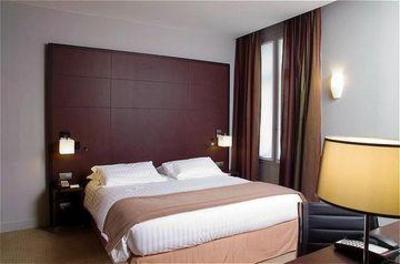 фото отеля Crowne Plaza Hotel Montauban