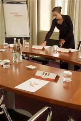 фото отеля Crowne Plaza Hotel Montauban