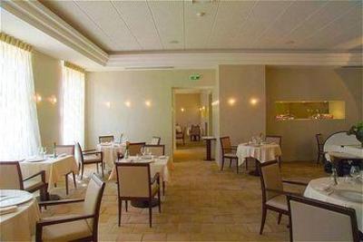 фото отеля Crowne Plaza Hotel Montauban