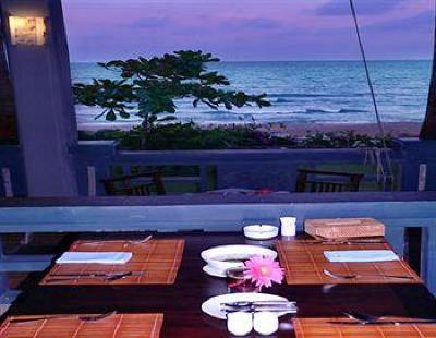 фото отеля Tropicana Beach Resort & Spa