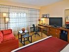 фото отеля Courtyard by Marriott Dulles Town Center