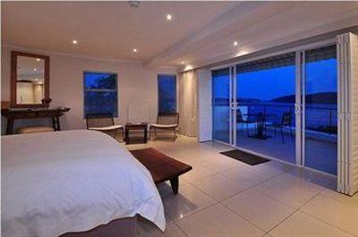 фото отеля Villa Afrikana Guest Suites