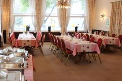 фото отеля Hotel Rheinland Bonn
