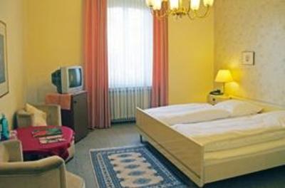 фото отеля Hotel Rheinland Bonn