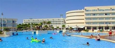 фото отеля Hotel Eix Platja Daurada Santa Margalida