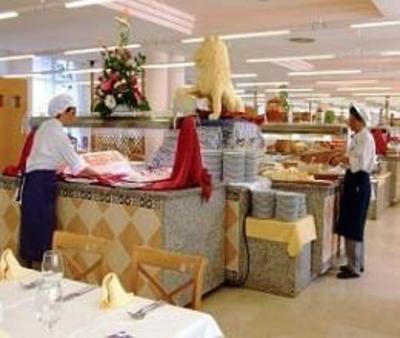 фото отеля Hotel Eix Platja Daurada Santa Margalida