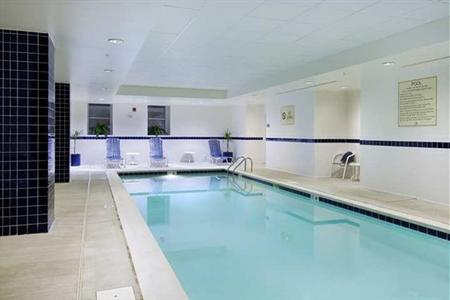фото отеля Hampton Inn & Suites Baltimore Inner Harbor