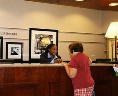 фото отеля Hampton Inn & Suites Baltimore Inner Harbor