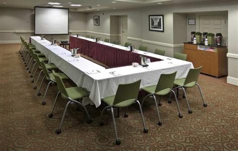 фото отеля Hampton Inn & Suites Baltimore Inner Harbor