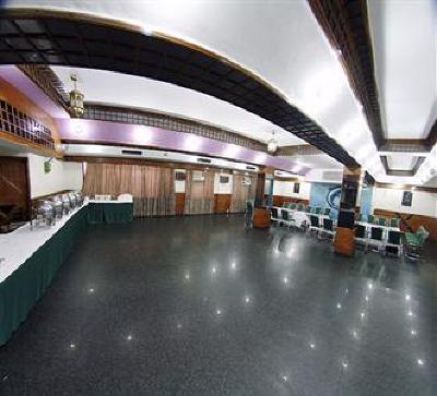 фото отеля Hotel Dolphin Jalandhar