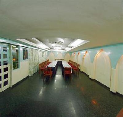 фото отеля Hotel Dolphin Jalandhar