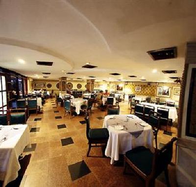 фото отеля Hotel Dolphin Jalandhar