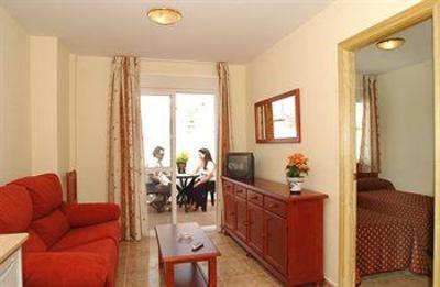 фото отеля El Cenachero Apartments Malaga