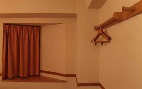 фото отеля Toyoko Inn - Tameike Sanno Eki Kantei Minami