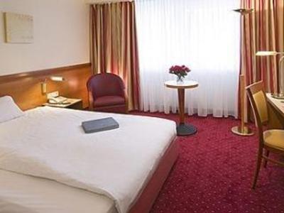 фото отеля Mercure Hotel Saarbruecken City