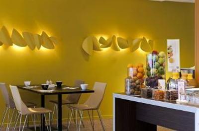 фото отеля Novotel Massy Palaiseau