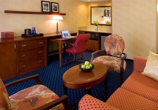 фото отеля Courtyard by Marriott San Francisco Airport - San Bruno