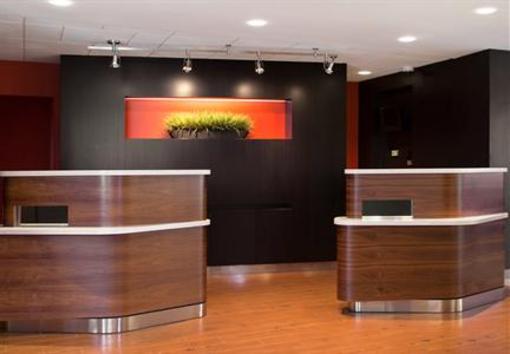 фото отеля Courtyard by Marriott San Francisco Airport - San Bruno