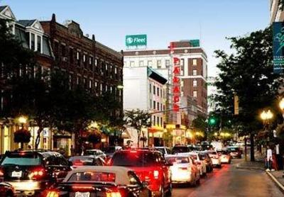 фото отеля Courtyard by Marriott Stamford Downtown