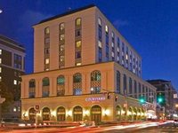 Courtyard by Marriott Stamford Downtown