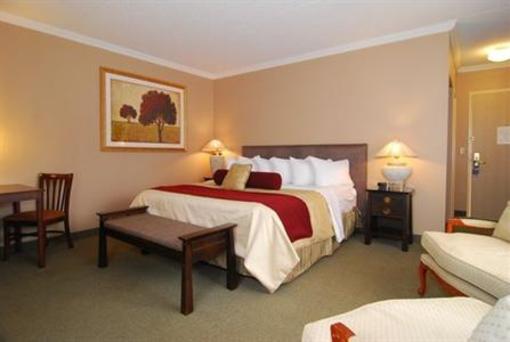 фото отеля BEST WESTERN Little River Inn