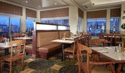 фото отеля Hilton Garden Inn Denver Airport
