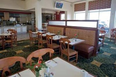 фото отеля Hilton Garden Inn Denver Airport