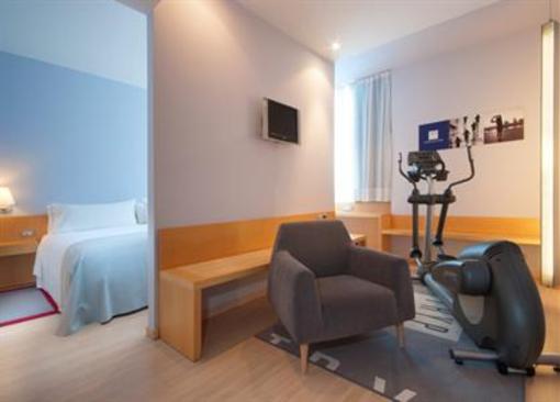 фото отеля Tryp Barcelona Aeropuerto