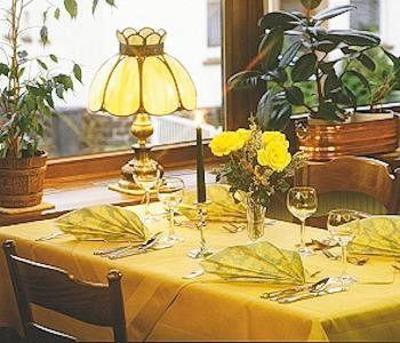 фото отеля Hotel Zum Goldenen Fasschen