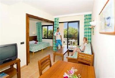 фото отеля Illot Park Hotel