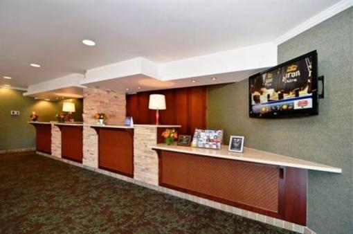 фото отеля BEST WESTERN Langley Inn
