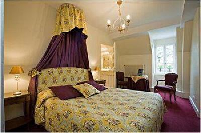 фото отеля Hostellerie Du Chateau De Bellecroix Chagny