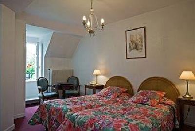 фото отеля Hostellerie Du Chateau De Bellecroix Chagny