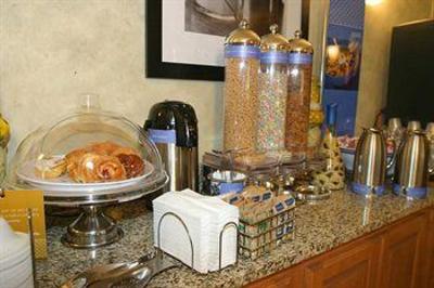 фото отеля Hampton Inn Jackson-North