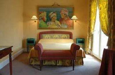 фото отеля Hotel Herve Garrapit Villeneuve-de-Marsan