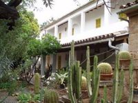 Hostal Residencia Catalina Vera