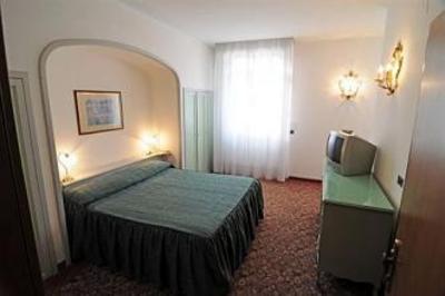 фото отеля Grand Hotel Liberty