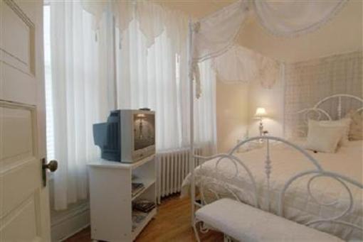 фото отеля La Salle Bed & Breakfast