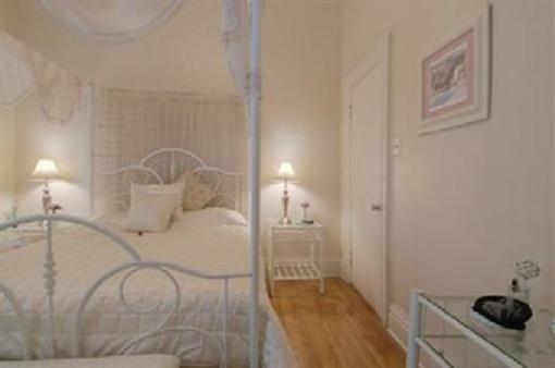 фото отеля La Salle Bed & Breakfast