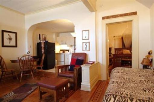 фото отеля La Salle Bed & Breakfast
