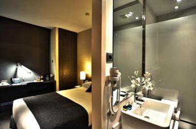 фото отеля Air Rooms Apartment El Prat de Llobregat