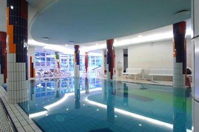 фото отеля Wellness & Family Hotel Shandranj