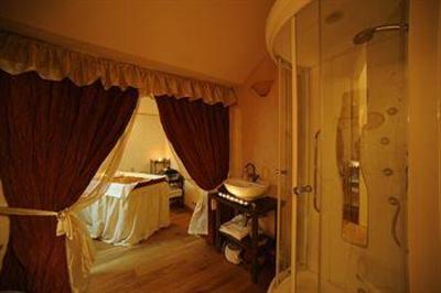фото отеля Wellness & Family Hotel Shandranj
