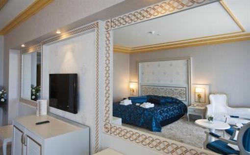 фото отеля Crystal Palace Luxury Resort Colakli