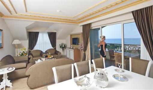 фото отеля Crystal Palace Luxury Resort Colakli