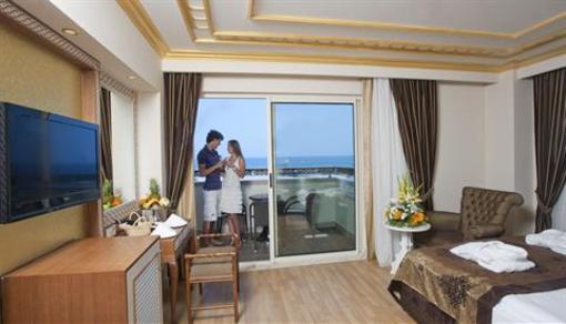 фото отеля Crystal Palace Luxury Resort Colakli
