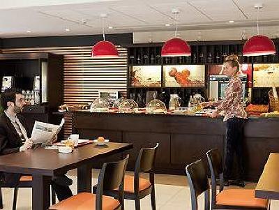 фото отеля Ibis Barcelona Mollet