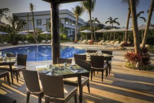 фото отеля Ocean Breeze Golf Hotel