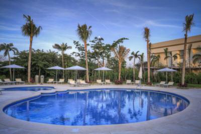фото отеля Ocean Breeze Golf Hotel
